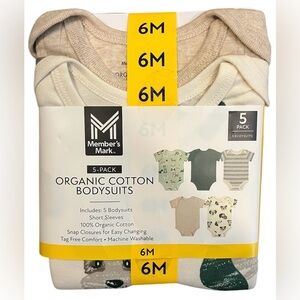 NWT Member’s Mark 5 Pack Organic Cotton Bodysuits 6 Month